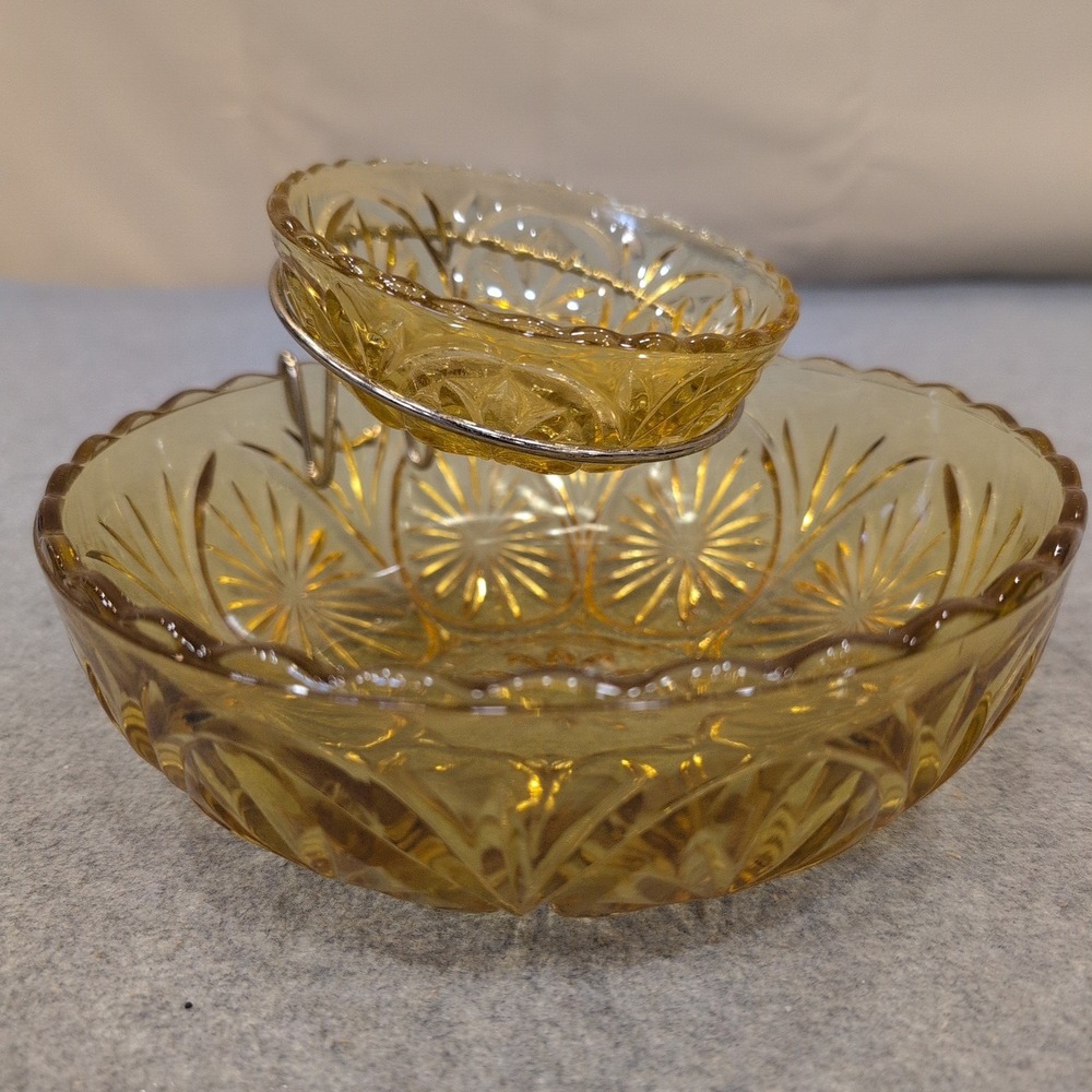 Anchor Hocking Medallion Honey Gold Chip and Dip Set Amber Glass Starburst 1960s - Picture 1 of 5